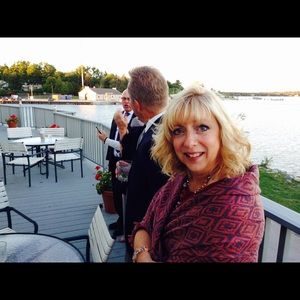 Meet your Posher, Jamie