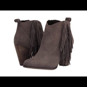 Steve Madden Suede Taupe Booties