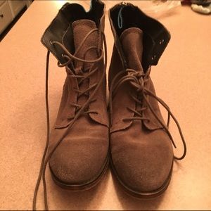 Steve Madden Rawlings boots