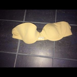 Strapless nude bra