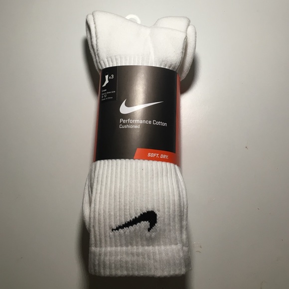White Nike Crew Socks