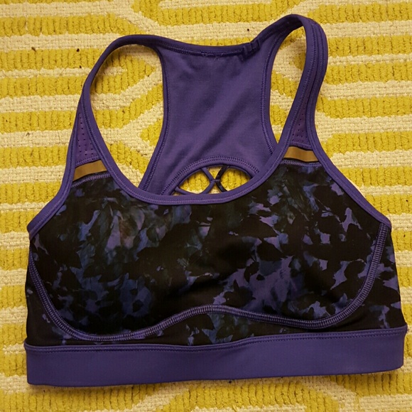 Lulu lemon sports bra never worn before!