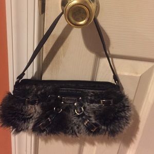Small purse with fur