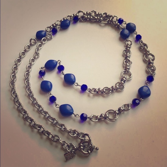 Banana Republic long necklace