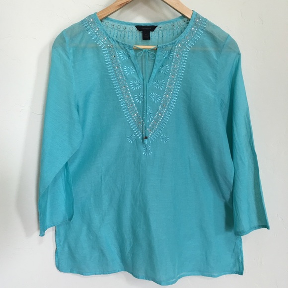 Express Indie Coverup - Picture 2 of 4