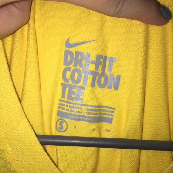 livstrong shirt - Picture 2 of 2