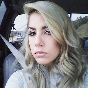 Meet your Posher, Stacey