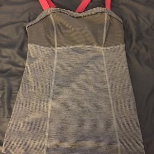 Lululemon tank. Don't know the name
