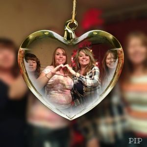 Meet your Posher, Robin