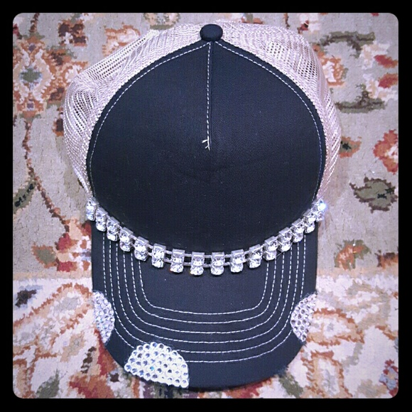 Women baseball cap...black and cream color