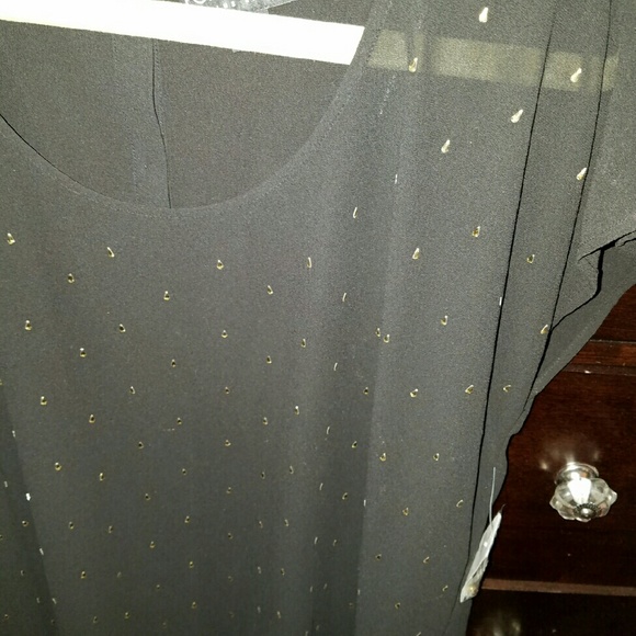 Woven Top - Picture 2 of 3