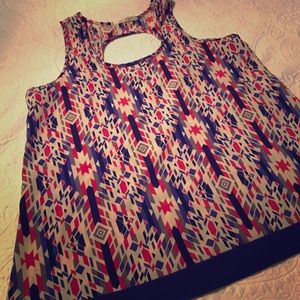 Patterned top for the summer months
