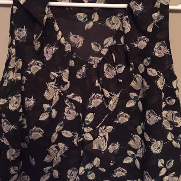 Ruffle Tank - Picture 2 of 4