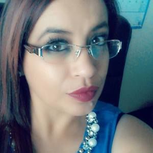 Meet your Posher, Ivette