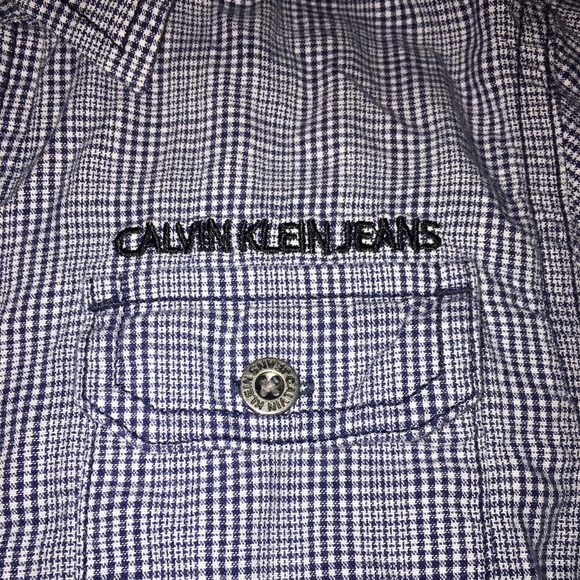 Boys 4t Calvin Klein button down - Picture 3 of 3