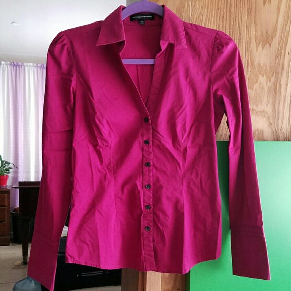 Magenta button up