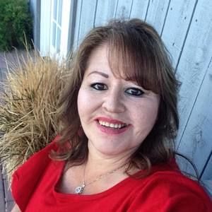 Meet your Posher, Isabel