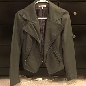 Jennifer Lopez leather jacket
