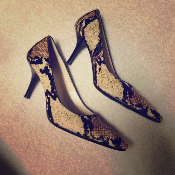 Calvin Klein Shoes - leopard print heels