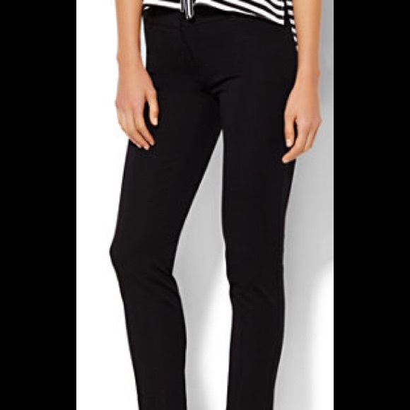 The Audrey Ankle Pant - Picture 3 of 3