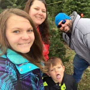 Meet your Posher, Amy