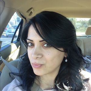 Meet your Posher, Hela