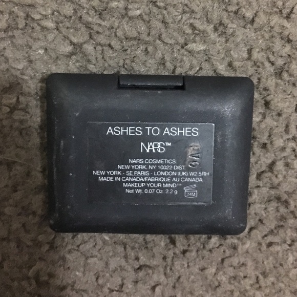 NARS single eyeshadow - Picture 2 of 3