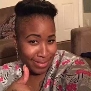 Meet your Posher, Mia