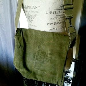 US ARMY Bags - |SALE|Vintage US Field Protective Mask Bag US ARMY Bags - |SALE|Vintage US Field Protective Mask Bag