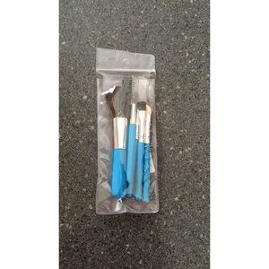 Makeup Brushes