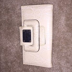 Guess Wallet