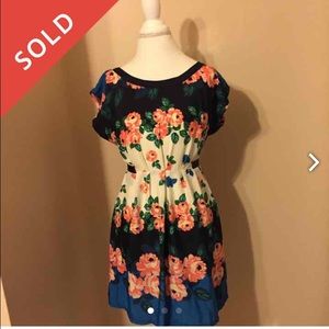 Just Ginger floral dress size Large