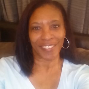 Meet your Posher, Roslyn