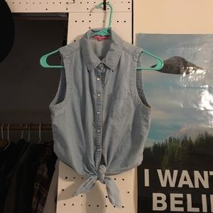 Cropped chambray tie front sleeveless top