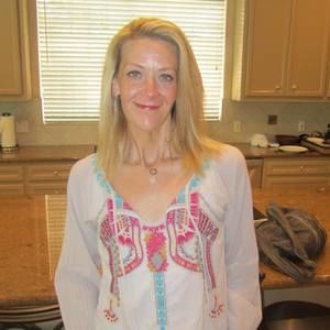 Meet your Posher, Christine