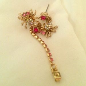 Betsey Johnson spider stud and dangle set