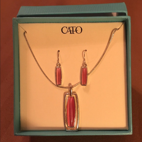 Necklace and Earrings Set