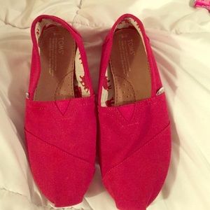 Red Toms