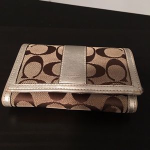 Coach wallet