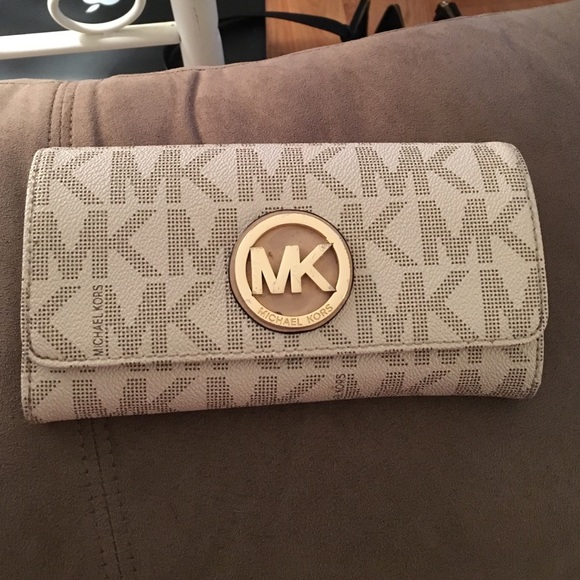 Michael Kors heritage large wallet
