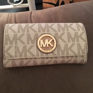 Michael Kors heritage large wallet