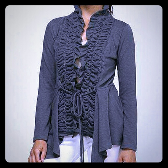 LAST ONE!! Ruffle collar high neck cardigan