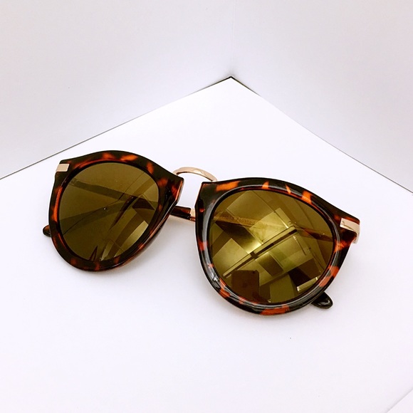 ❤️BOGO❤️New Free People Gold Mirrored Sunglasses