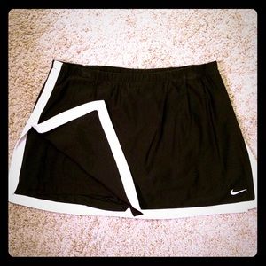 Nike black tennis skirt with matching shorts
