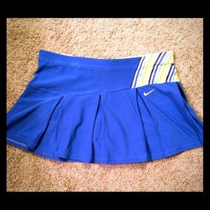Nike tennis skirt