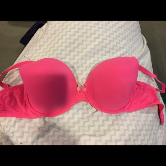 Victoria's Secret 38DD Demi bra