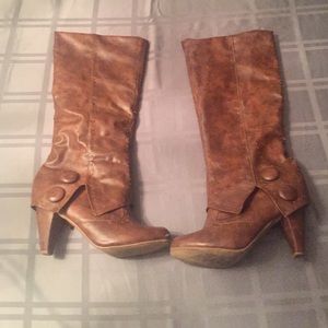 Chestnut leather high boot heels