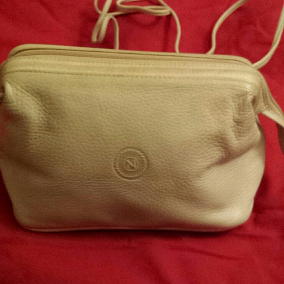Albert nipon purse