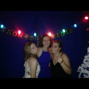 Meet your Posher, Kayla