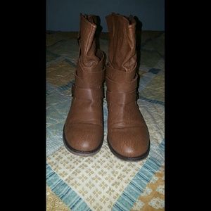 Mossimo Boots